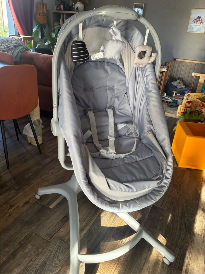Berceau chicco baby hug complet avec option repas - photo numéro 2