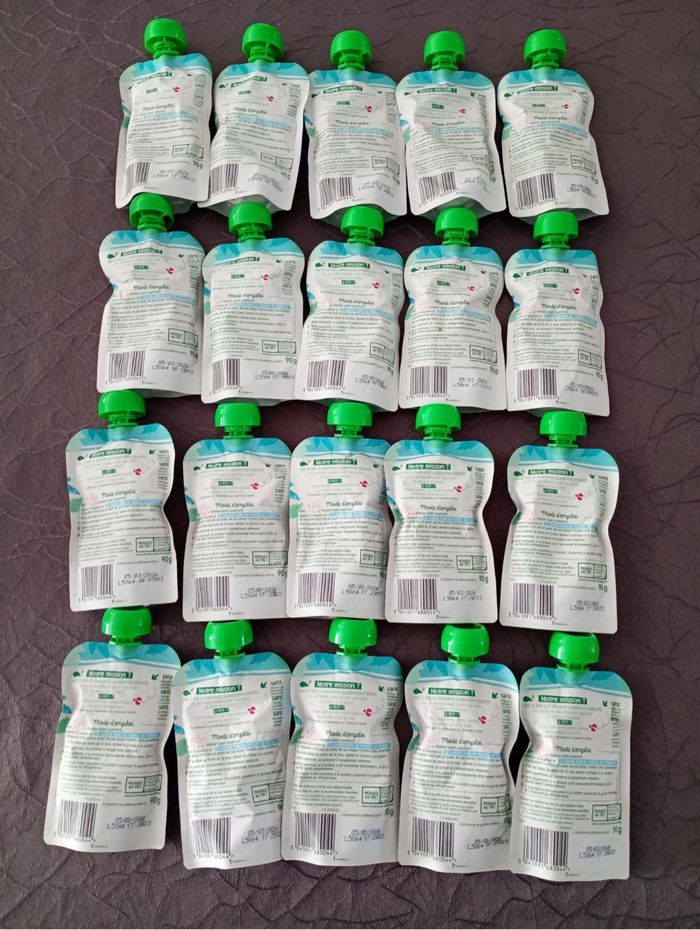 Nouveau Lot de 20 gourdes végétales bledina - photo numéro 2