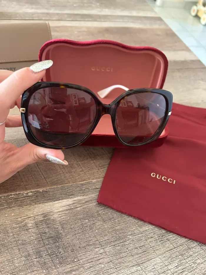 Lunette de soleil Gucci - photo numéro 2