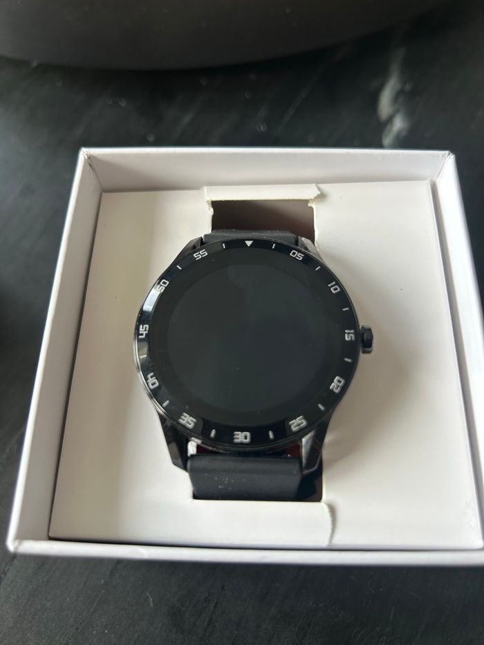 Montre connectée - photo numéro 2