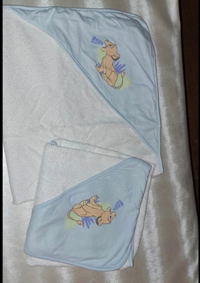 Lot de 2 Capes de bain Le roi lion