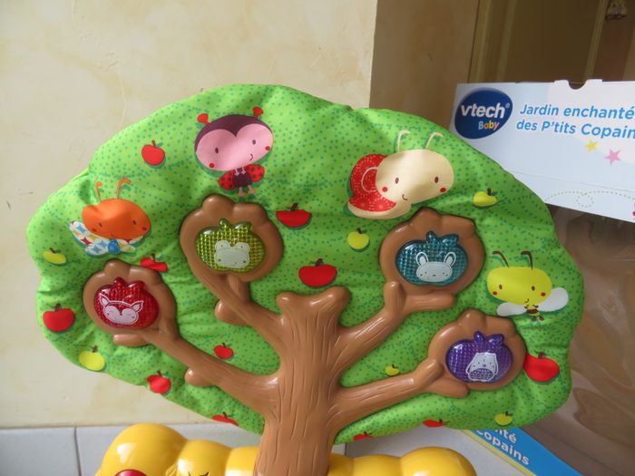 Jouet d'éveil Le Jardin Enchanté pour bébé - photo numéro 7