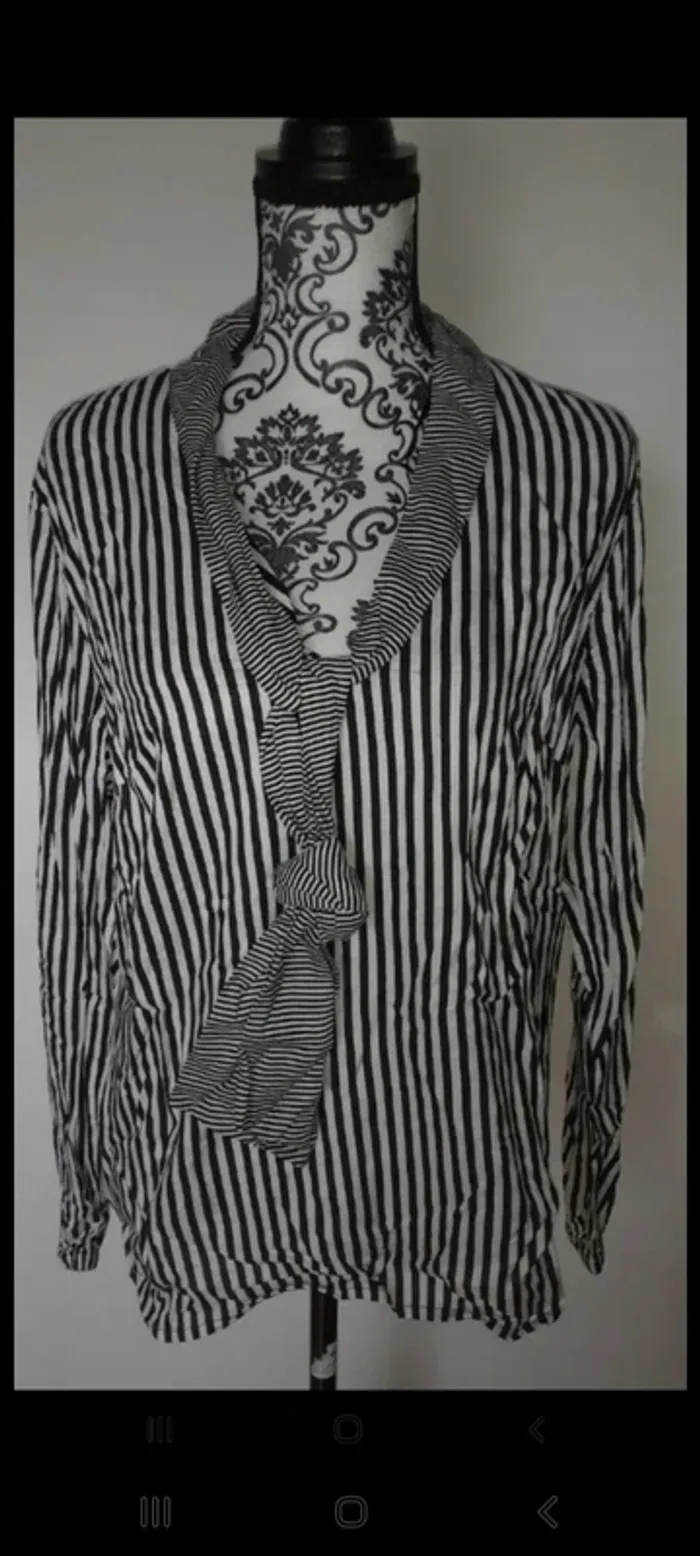 Chemise cravate body flirt