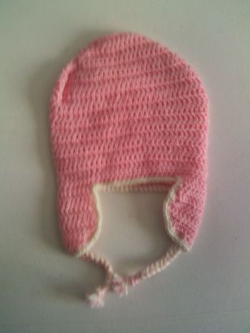 Bonnet rose tricoté main taille 6 mois