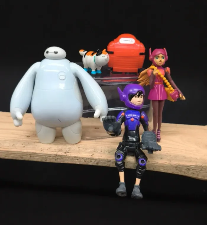 Bmax max bay baymax big hero set playset Disney figurine figura figure action robot boot bandaï
