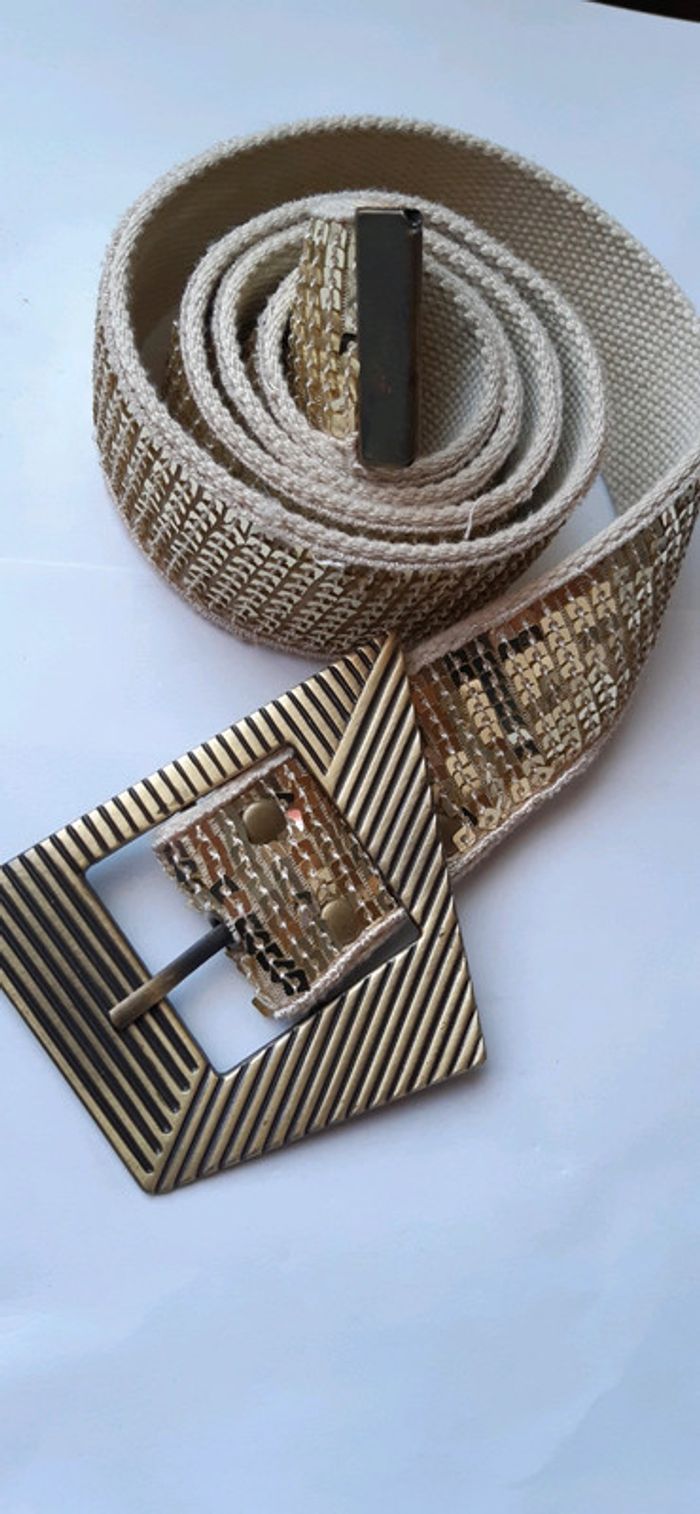 Ceinture dorée - photo numéro 2