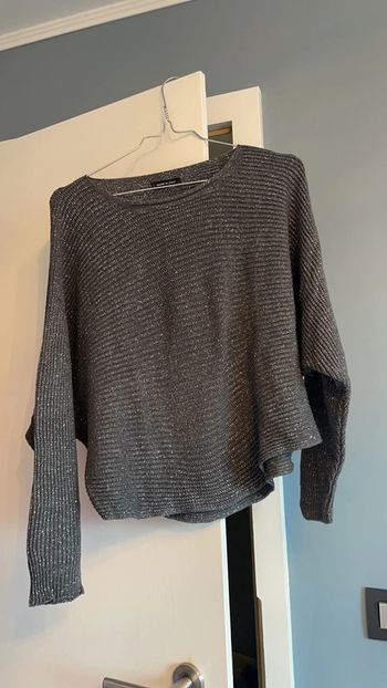 Pull chauve-souris gris