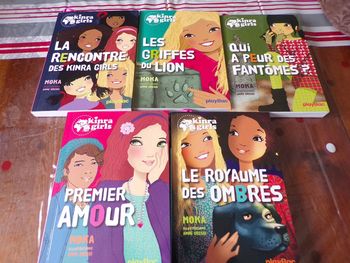 Lot de 5 Livres Collection Kinra Girls