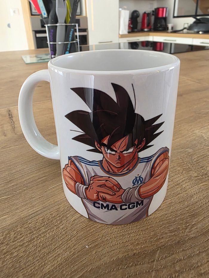 Mug Dragon Ball Z Marseille OM neuf - photo numéro 2
