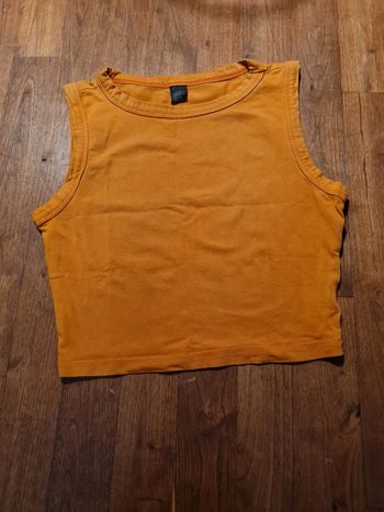 Top orange