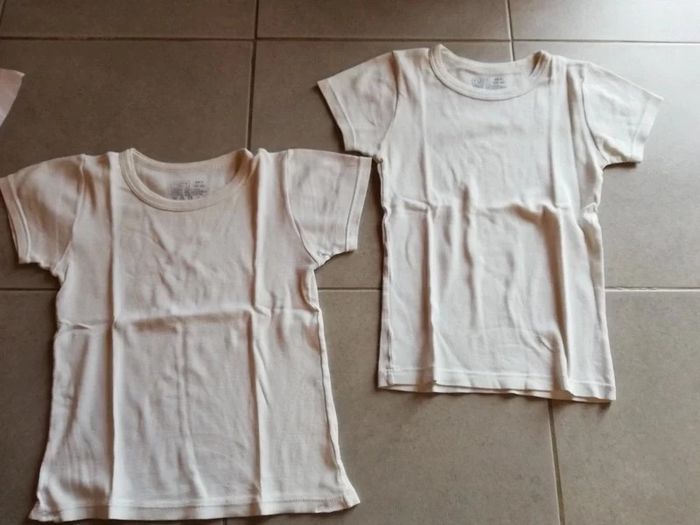 2 sous t shirt manches courtes 6 8 ans