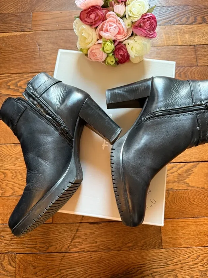 Bottines boots Tamaris en cuir - photo numéro 3