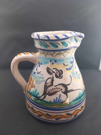 Carafe avec dessin de biche et cerf