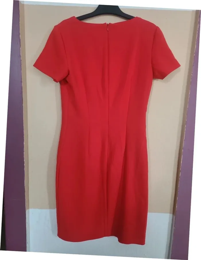 Robe rouge taille 42 - photo numéro 2
