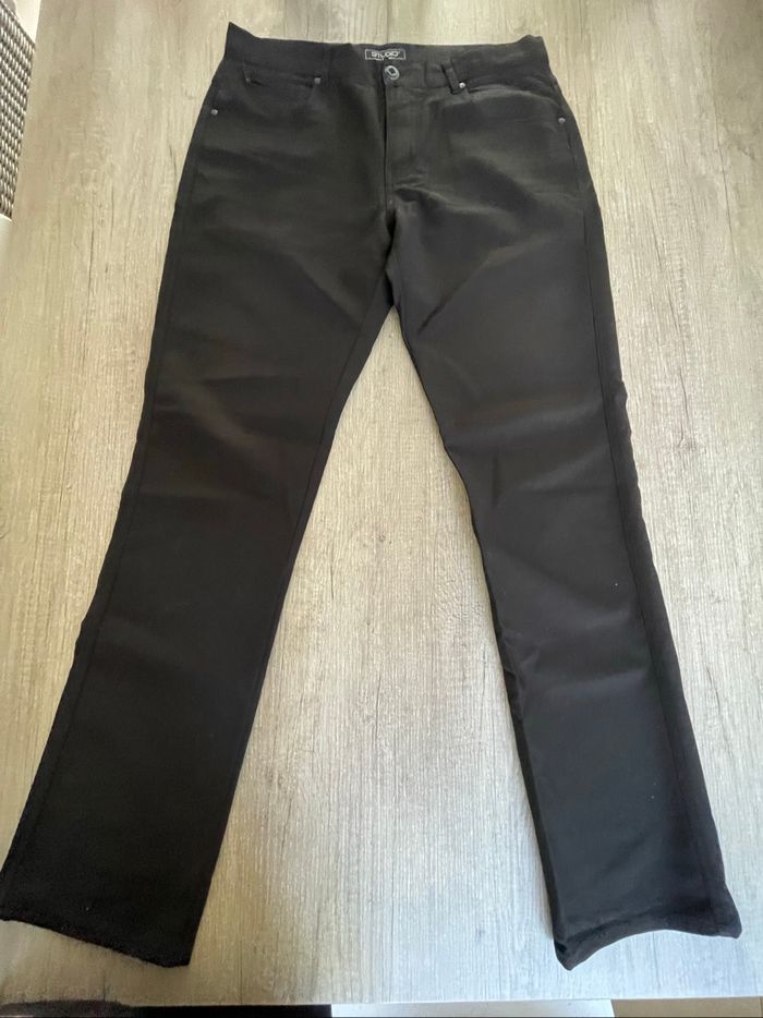 Pantalon noir - photo numéro 2