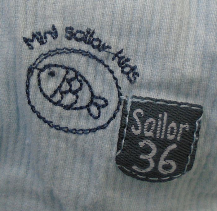 Jolie casquette bleu blanc garçon T47 - photo numéro 2