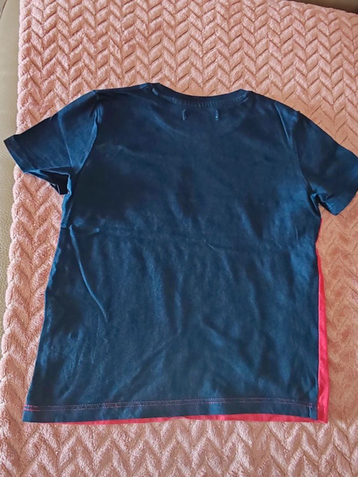 T-shirt garçon 6 ans creeks comme neuf ttbe bleu blanc rouge - photo numéro 3