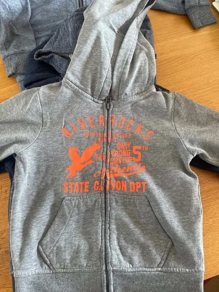 Lot 4 sweat garçon 4 ans - photo numéro 5