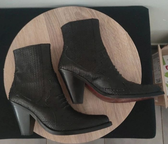 Bottines Rebecca sanver taille 38 - photo numéro 3