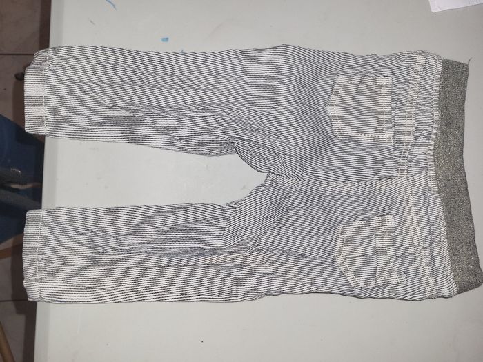 Pantalon  tex 9 mois - photo numéro 2