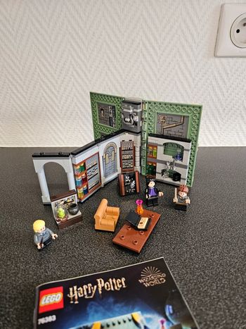 Harry Potter Poudlard : le cours de potions LEGO
76383
