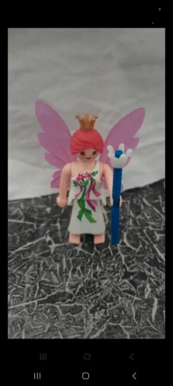 Figurine femme playmobil