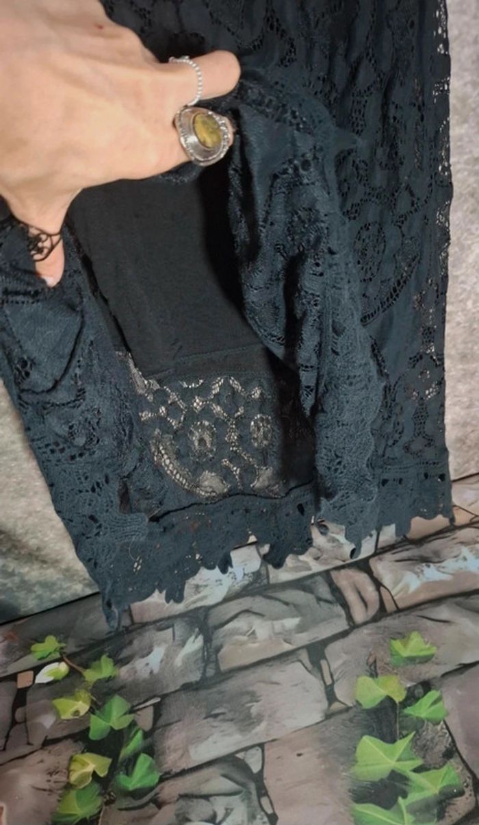Robe dentelle noire - photo numéro 9