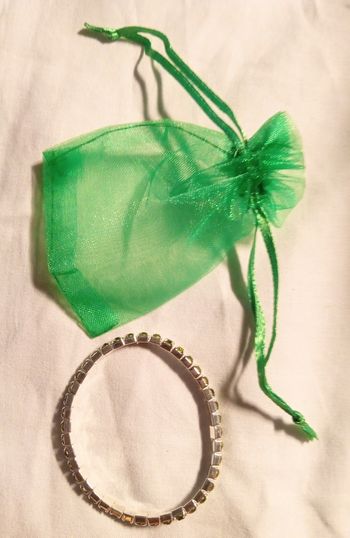 Bracelet argenté Strass Vert