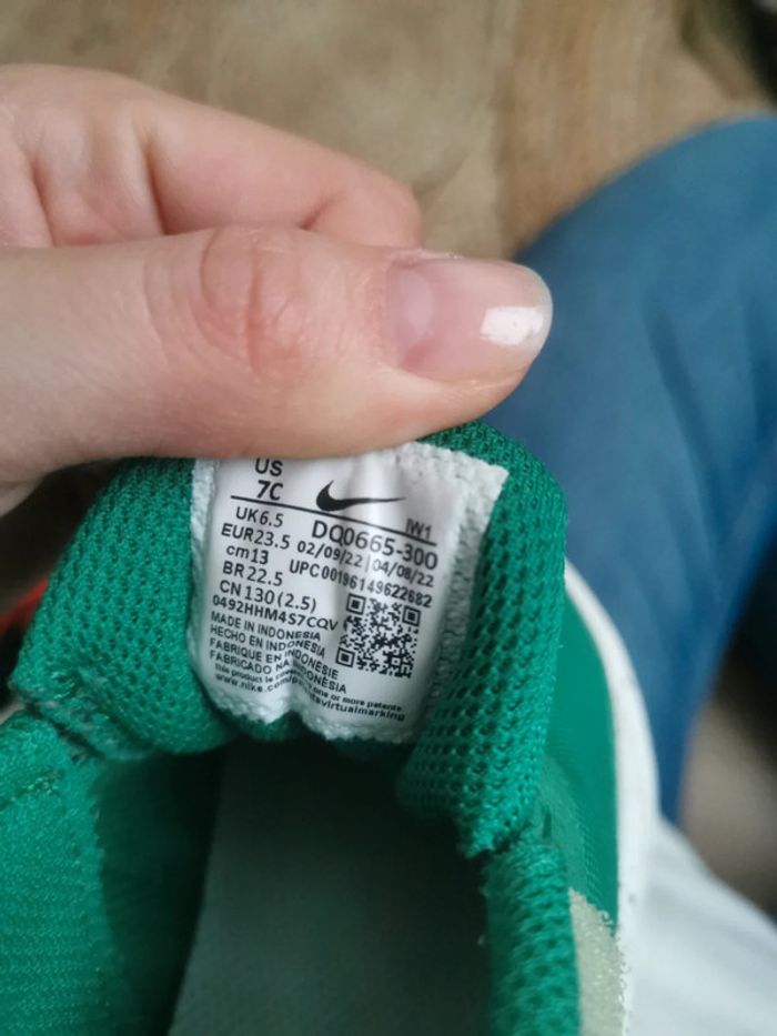 Basket Nike 23.5 - photo numéro 4