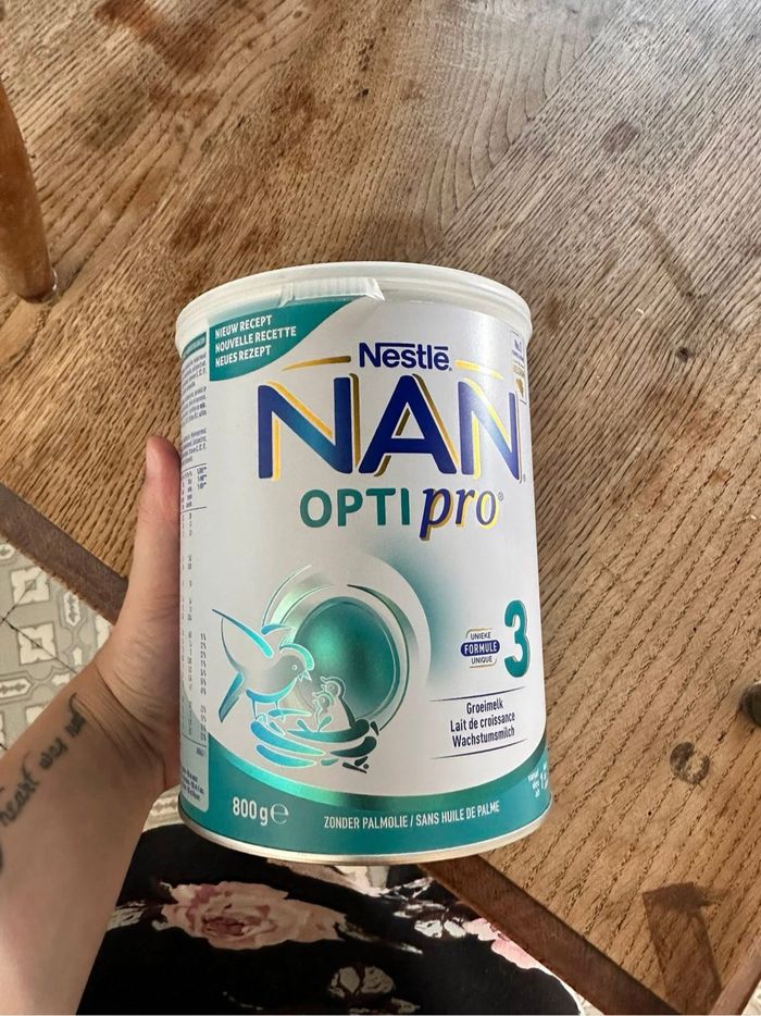 Boîte de lait nan opti pro 3