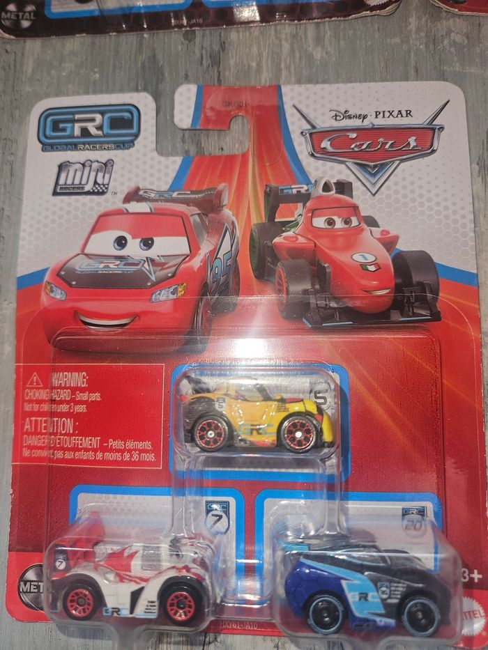 Lot 3 mini racers voitures Cars - Disney Cars Mattel metal neuf Pack 3 mini racers - photo numéro 6