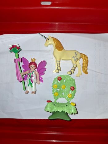 Ensemble playmobil fée et licorne