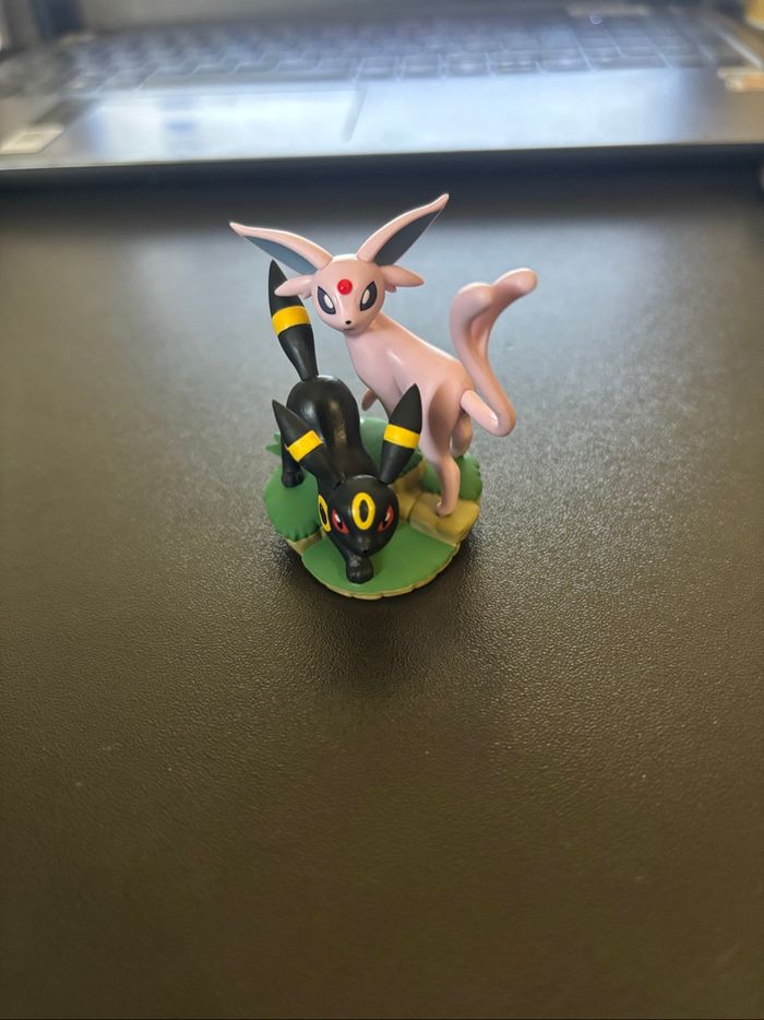 Figurine Mentali et Noctali Évolutions Prismatiques (issue du coffret)