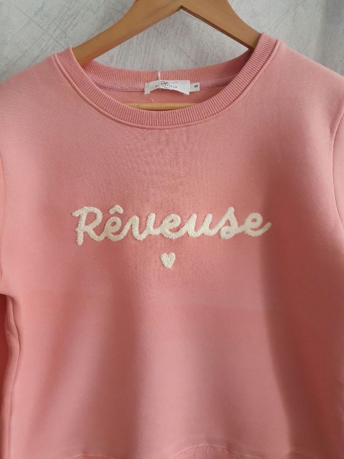 Sweats " Rêveuse " Taille S vendu seul - photo numéro 3
