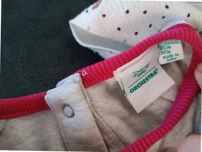 Lot de 2 robes 18mois - photo numéro 2