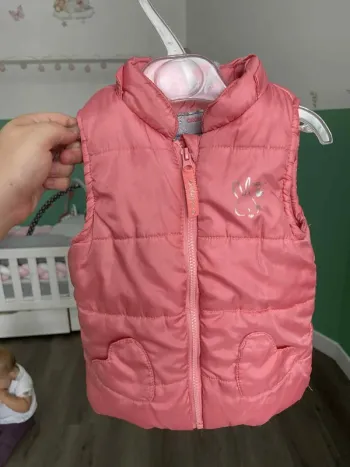 Doudoune sans manches bébé fille 6-9 mois