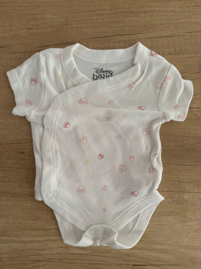 Bodies 1 mois