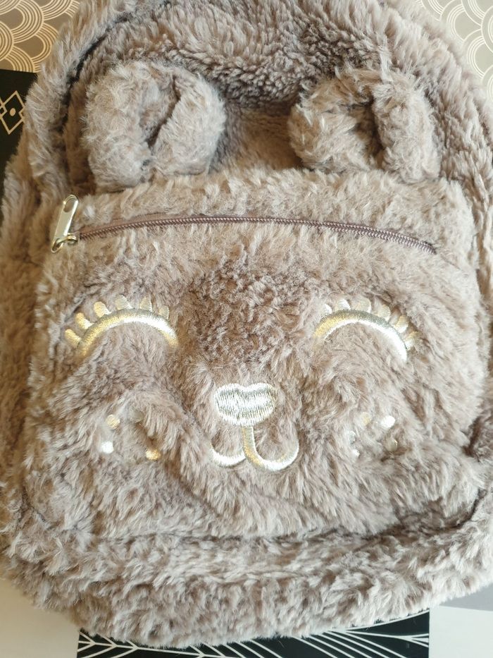 Jolie sac à dos - photo numéro 2
