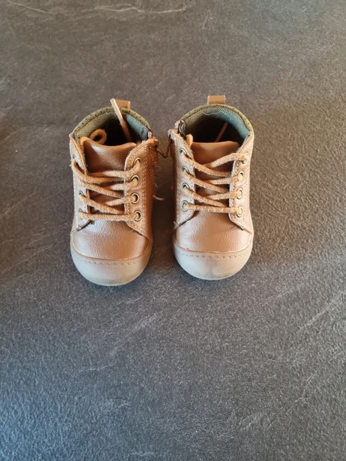 Mes premières chaussures - photo numéro 2