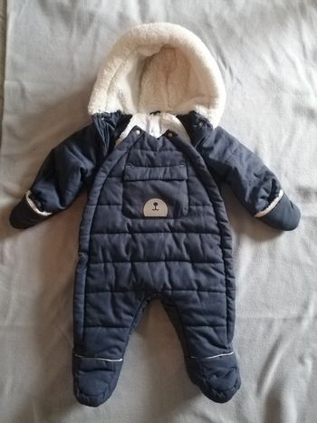 Combinaison bébé 6-12 mois