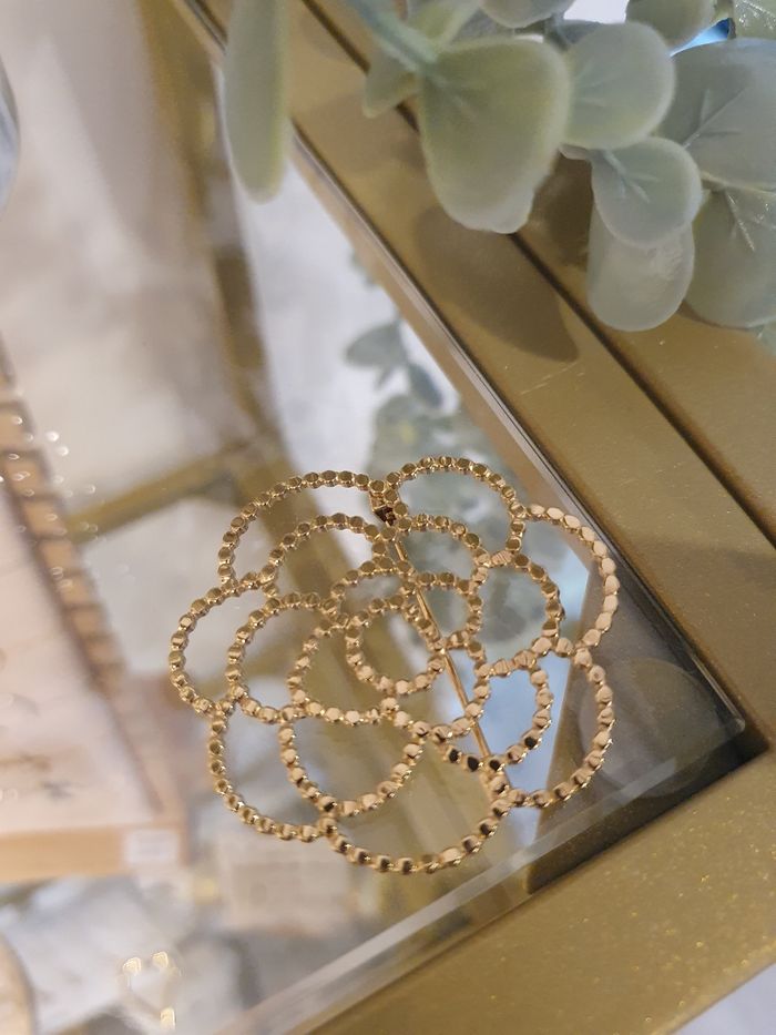 Broche Fleur acier inoxydable doré - photo numéro 2