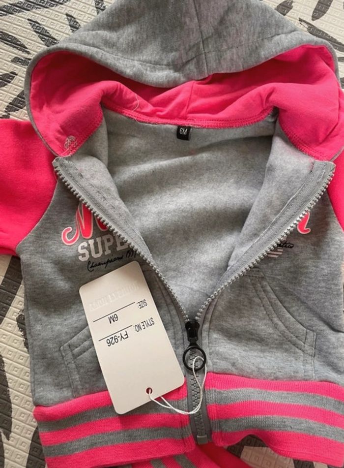 Ensemble jogging New York fille 6 mois - photo numéro 2