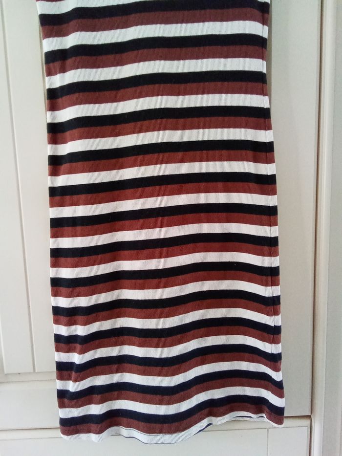 Robe longue avec rayures Zara taille 38 - photo numéro 5