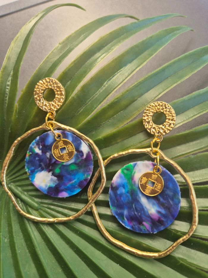 Boucles d’oreilles Créoles "Plastique Précieux"