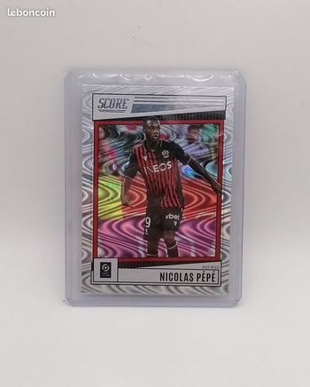 Carte Panini score Ligue 1 2022-23 Rookie Card Swirl Nicolas Pépé n°137.