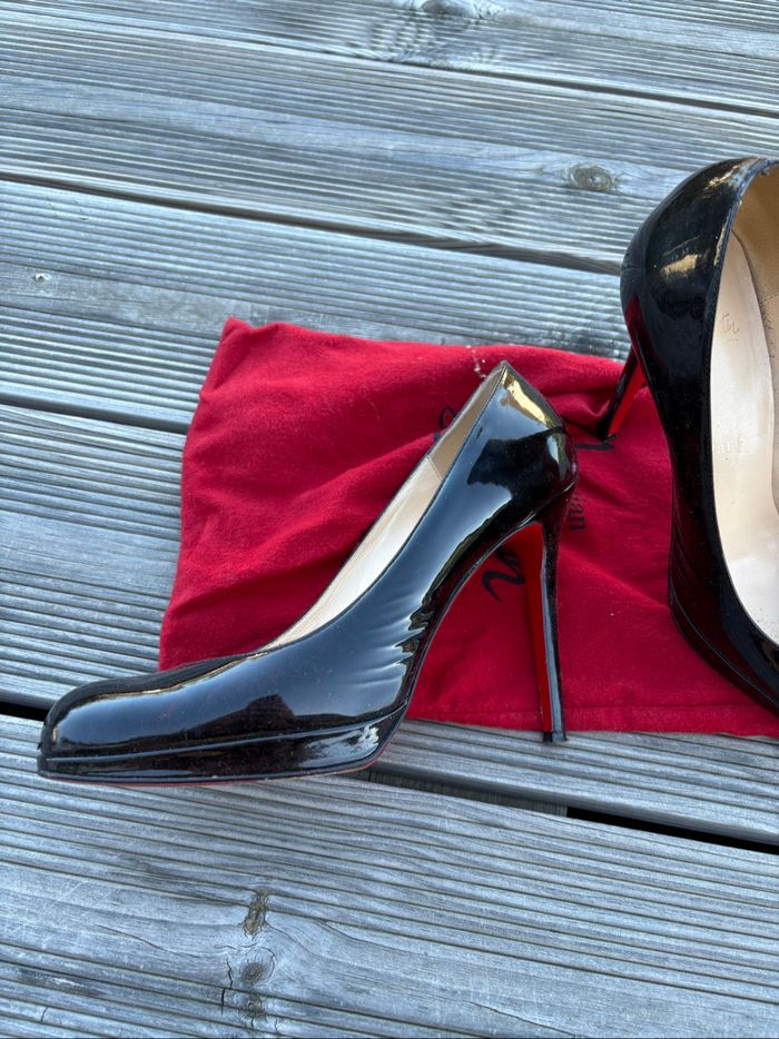 Escarpins Louboutin Simple pump 40 1/2 - photo numéro 7