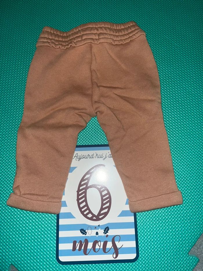 Jogging camel 6M Gémo - photo numéro 2