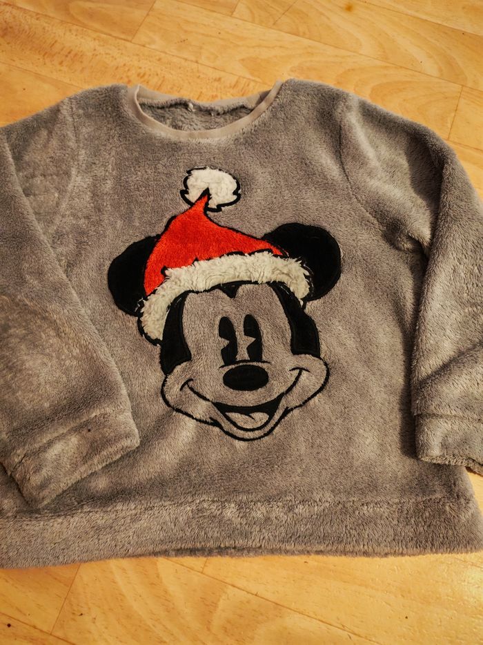 Pyjama chaud gris – thème Noël – Taille 6 ans - photo numéro 2