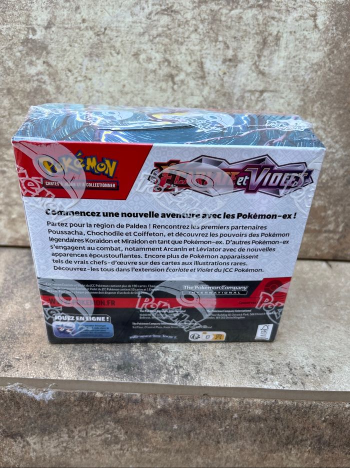 Display Pokémon ev1 écarlate et violet avec petit défaut de scellage - photo numéro 5