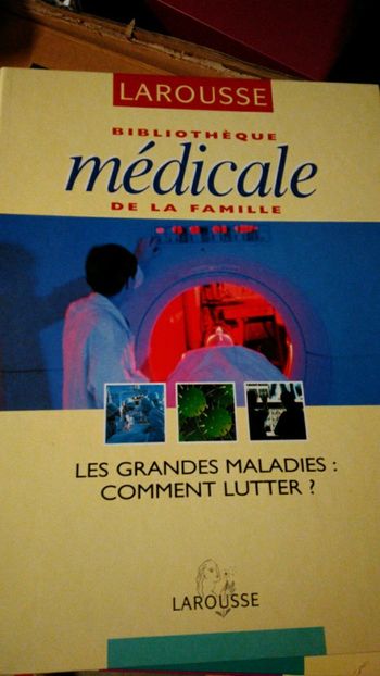 Lot biblio  médicale de la famille